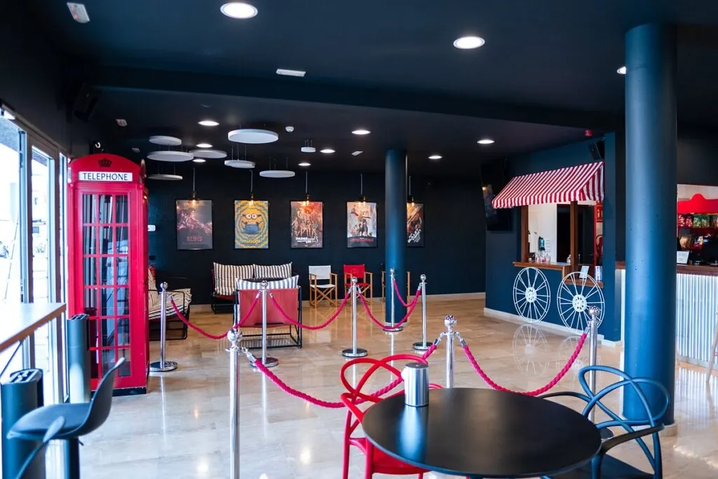 Cinemes Moix Negre 