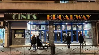 Cines Broadway 